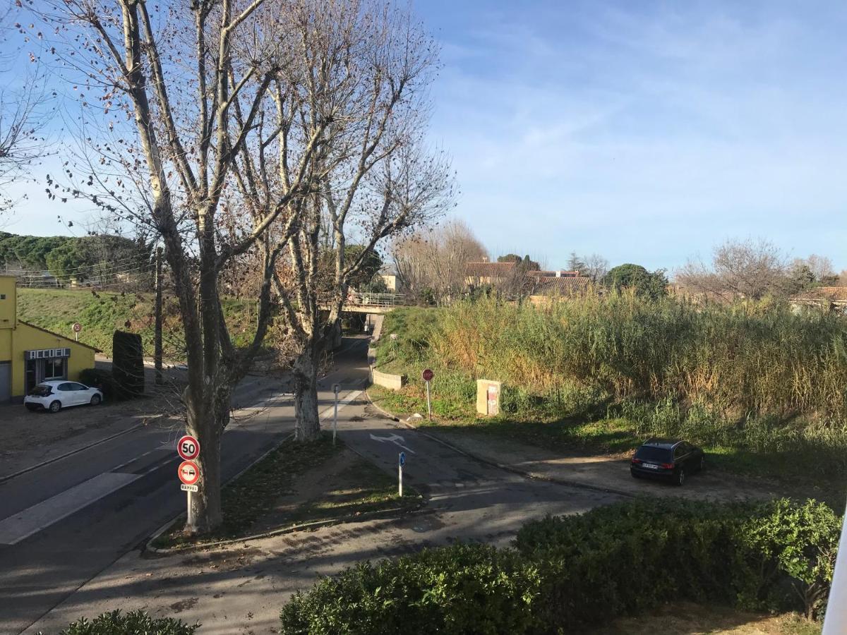 Apartment Privee Calme 15 Min A Pied Du Centre Parking Gratuit *