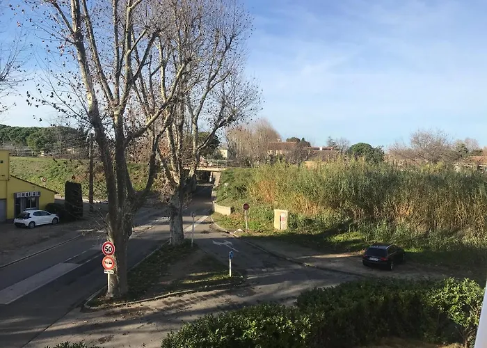 Residence Privee Calme 15 Min A Pied Du Centre Parking Gratuit