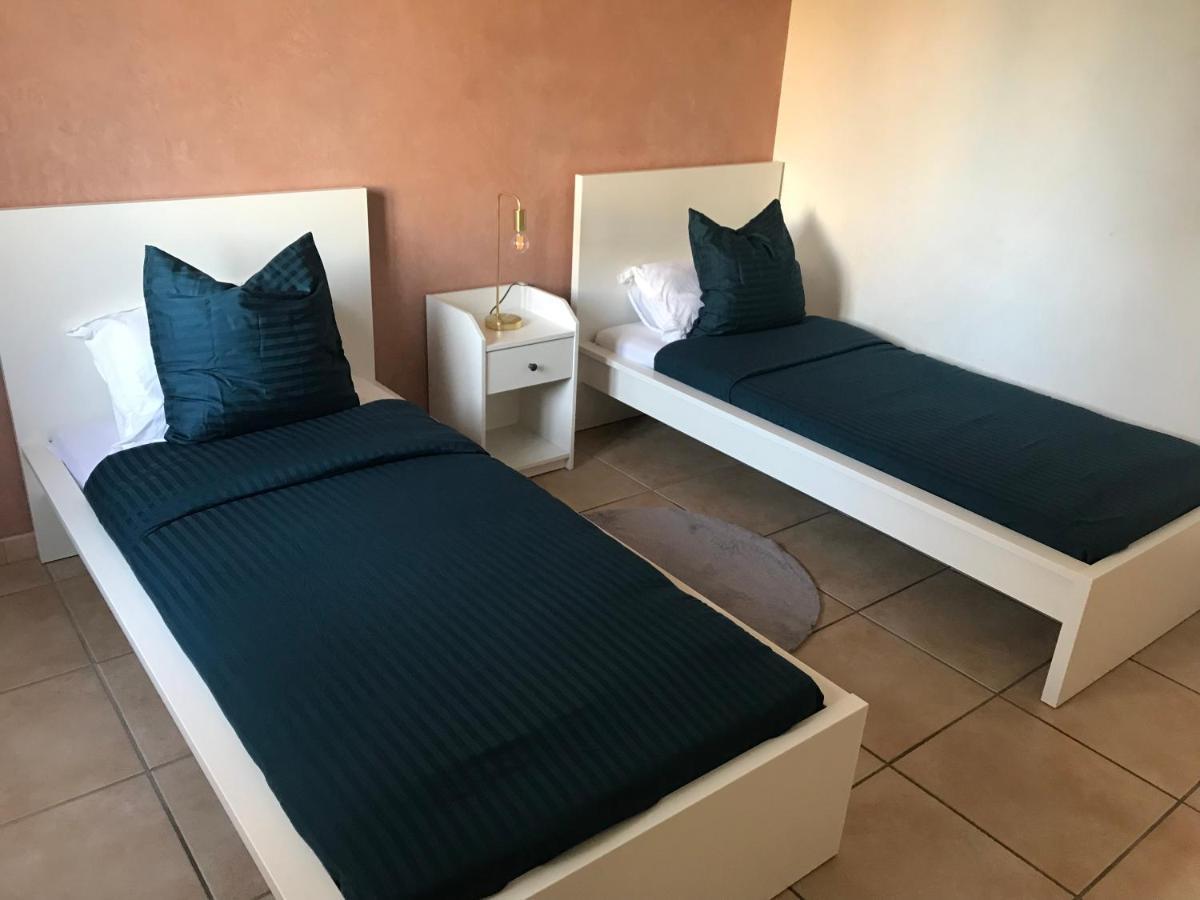 Apartment Privee Calme 15 Min A Pied Du Centre Parking Gratuit *
