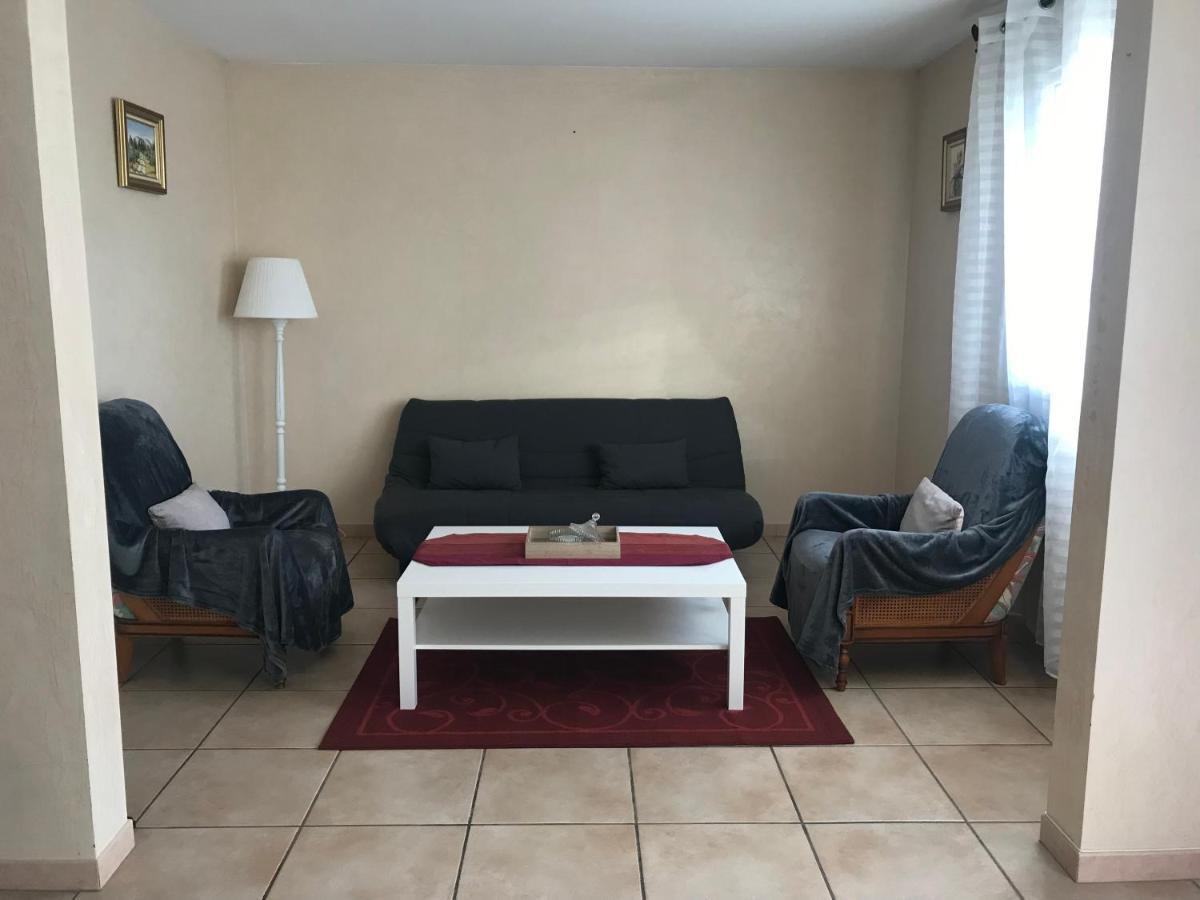 Apartment Privee Calme 15 Min A Pied Du Centre Parking Gratuit Arles